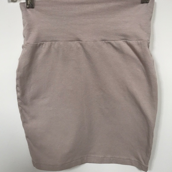 Charlotte Russe beige skirt size XS - Picture 2 of 3